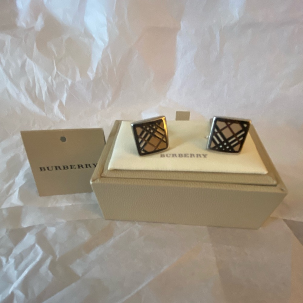 Burberry Mens Cuff Links - Picture 2 of 8